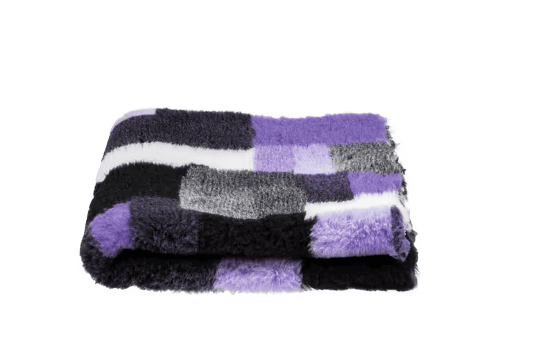 VetBed patiesalas 100x75 cm pilki violetiniai kvadratėliai VetBed patiesalas 100x75 cm pilki violetiniai kvadratėliai