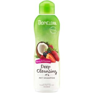 TropiClean Berry & Coconut giliai valantis šampūnas šunims ir katėms 355 ml